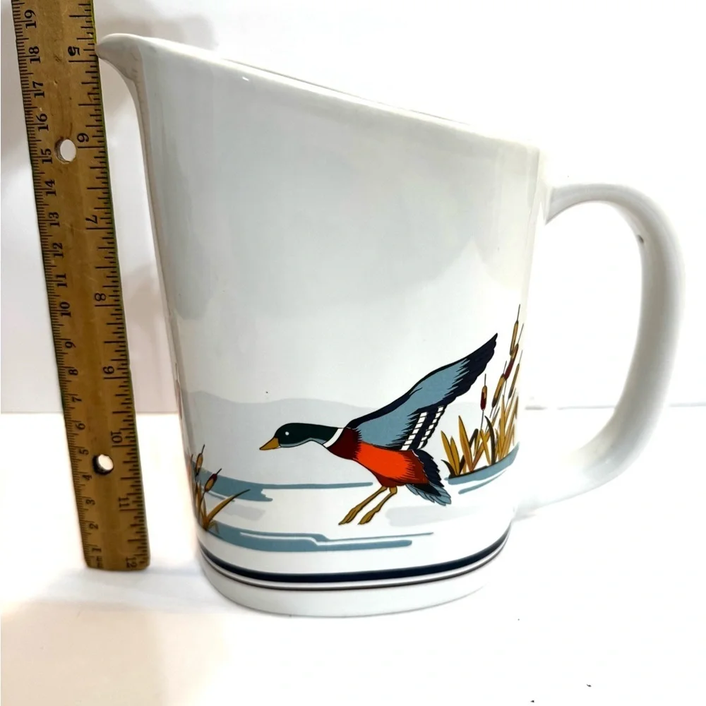 Vintage Mallard Ducks & Cattails Pitcher Epoch Korea